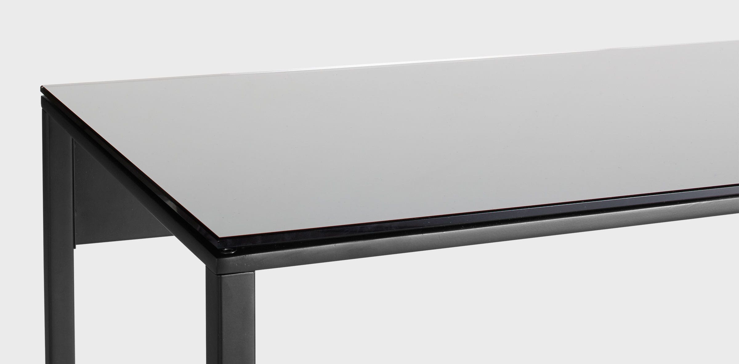 Minimalista Console Table